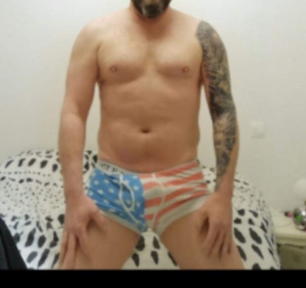 Cléo - Telegram gay à Giswil Profil de Cléo, 41 ans, Telegram gay à Giswil (Obwald)