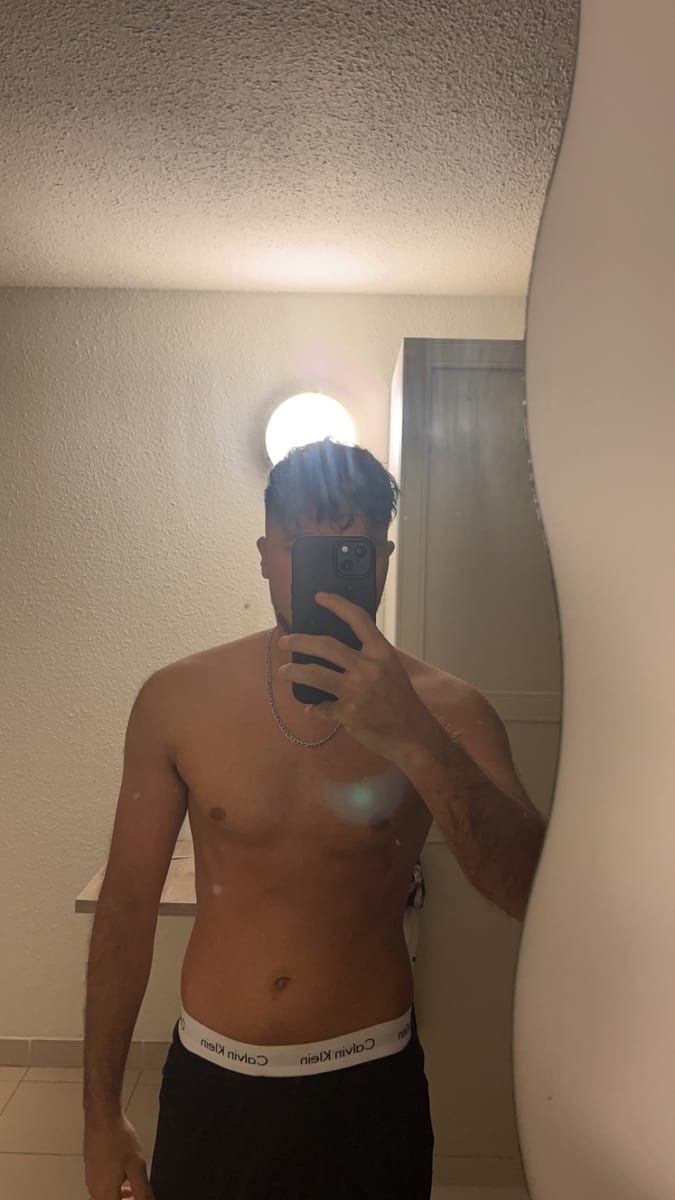 Profil de Don, 22 ans, Telegram gay à Uesslingen (Thurgovie)