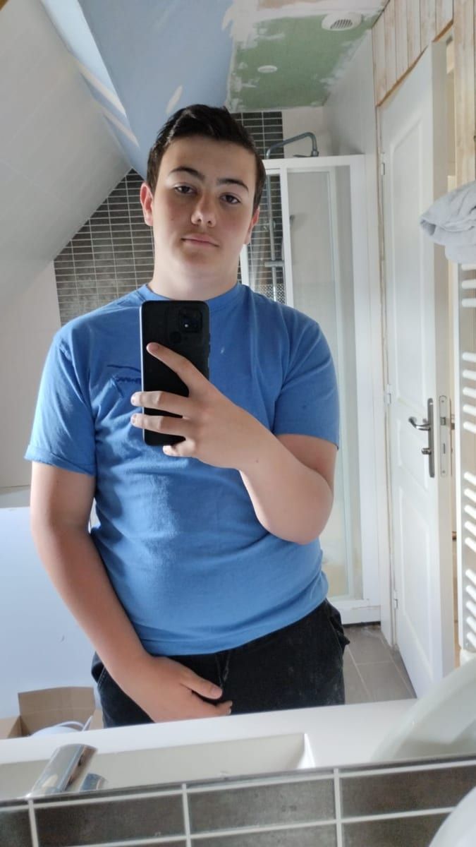 Patricio - Telegram gay à Promasens Profil de Patricio, 34 ans, Telegram gay à Promasens (Fribourg)
