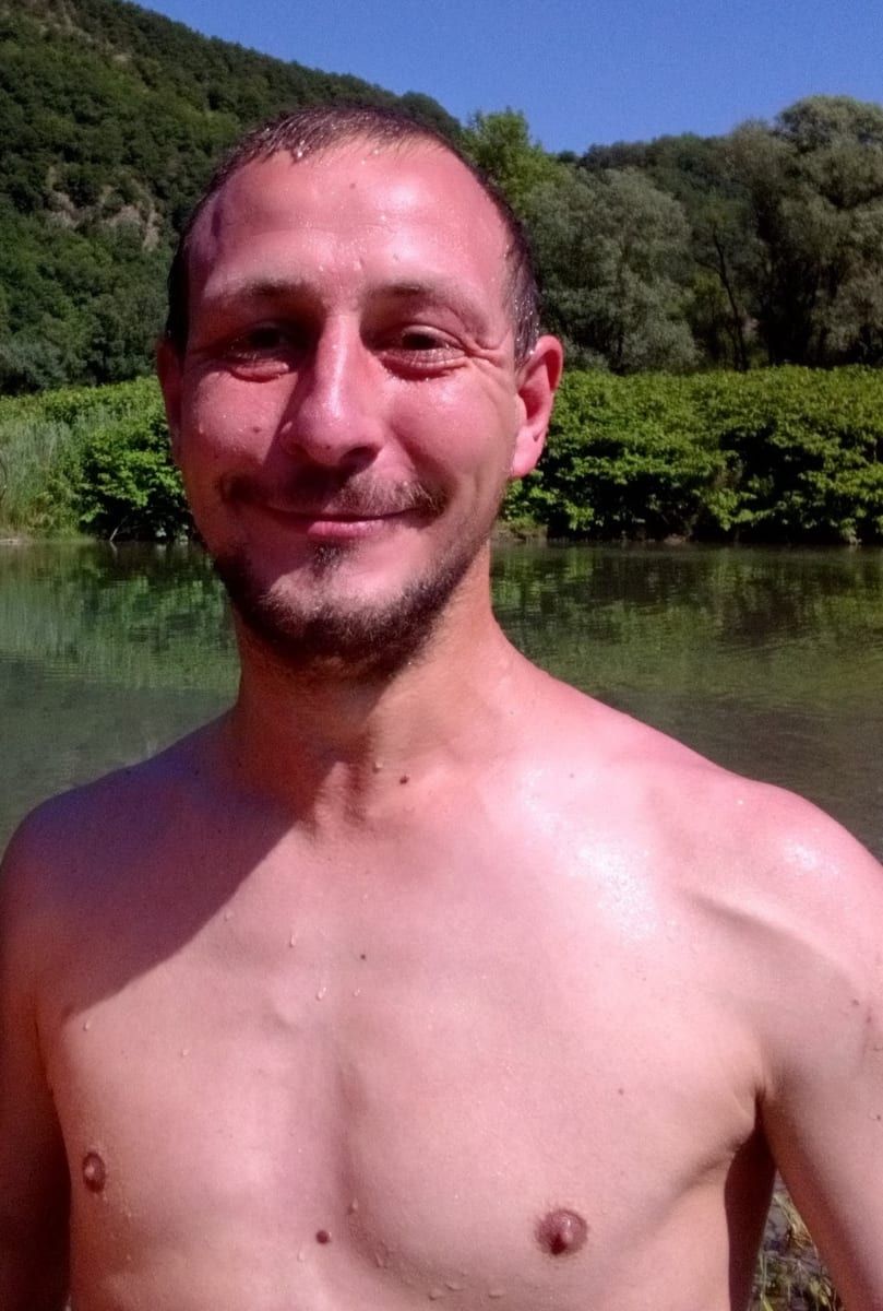 Gilberto - Telegram gay à Buochs Profil de Gilberto, 24 ans, Telegram gay à Buochs (Nidwald)