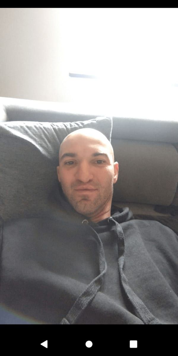 Gaston - Telegram gay à Gächlingen Profil de Gaston, 38 ans, Telegram gay à Gächlingen (Schaffhouse)