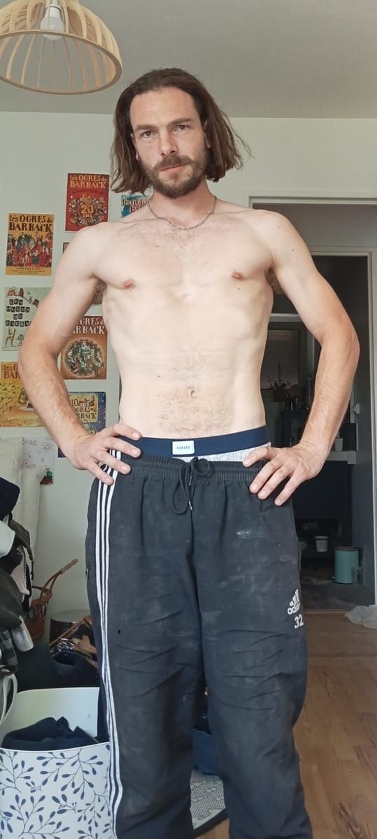 Geremy - Telegram gay à Uezwil Profil de Geremy, 23 ans, Telegram gay à Uezwil (Argovie)