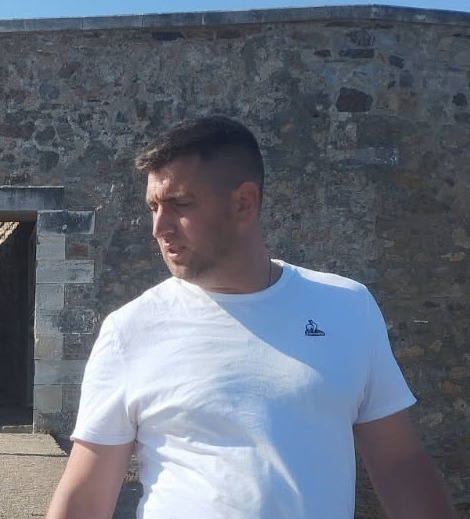 Naly - Telegram gay à Jonen Profil de Naly, 43 ans, Telegram gay à Jonen (Argovie)
