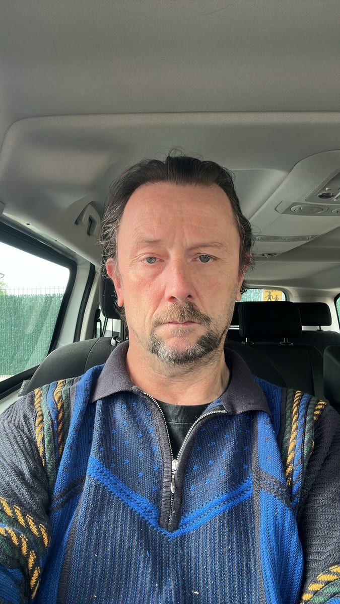 Profil de Bakary, 35 ans, Telegram gay à Lanterswil (Thurgovie)