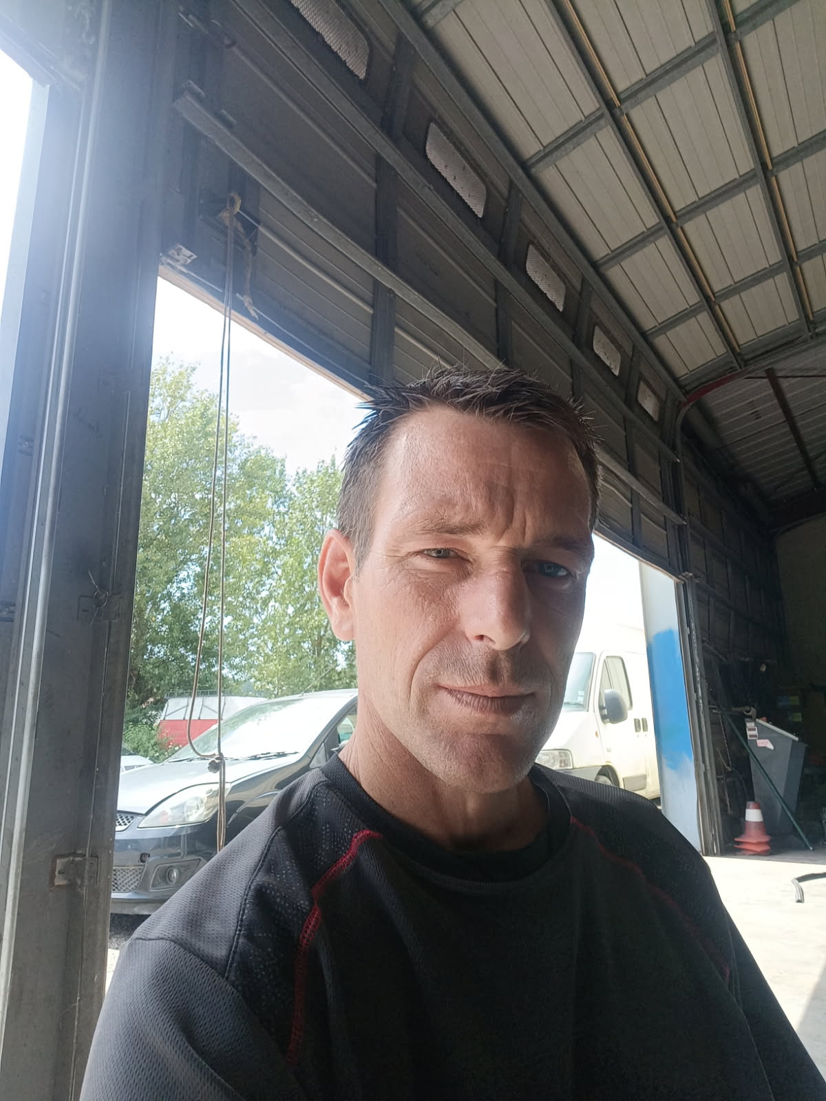 Dawud - Telegram gay à Platta Profil de Dawud, 34 ans, Telegram gay à Platta (Grisons)
