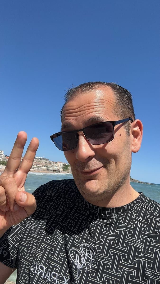 Ellyot - Telegram gay à Sergey Profil de Ellyot, 27 ans, Telegram gay à Sergey (Vaud)