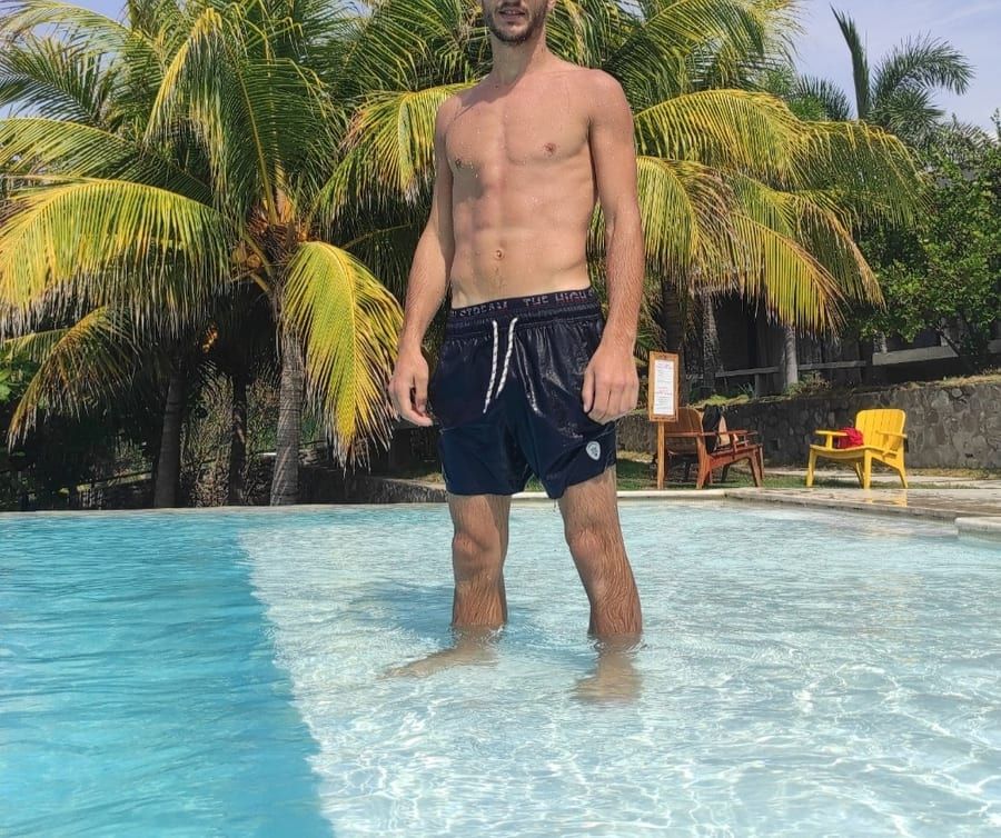 Angello - Telegram gay à Niederrickenbach Profil de Angello, 30 ans, Telegram gay à Niederrickenbach (Nidwald)
