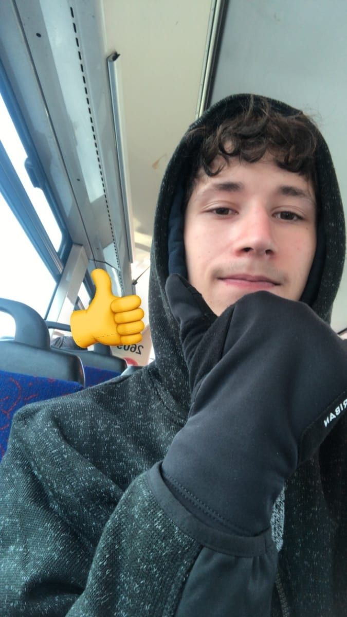 Aksil - Telegram gay à Zwieselberg Profil de Aksil, 28 ans, Telegram gay à Zwieselberg (Berne)