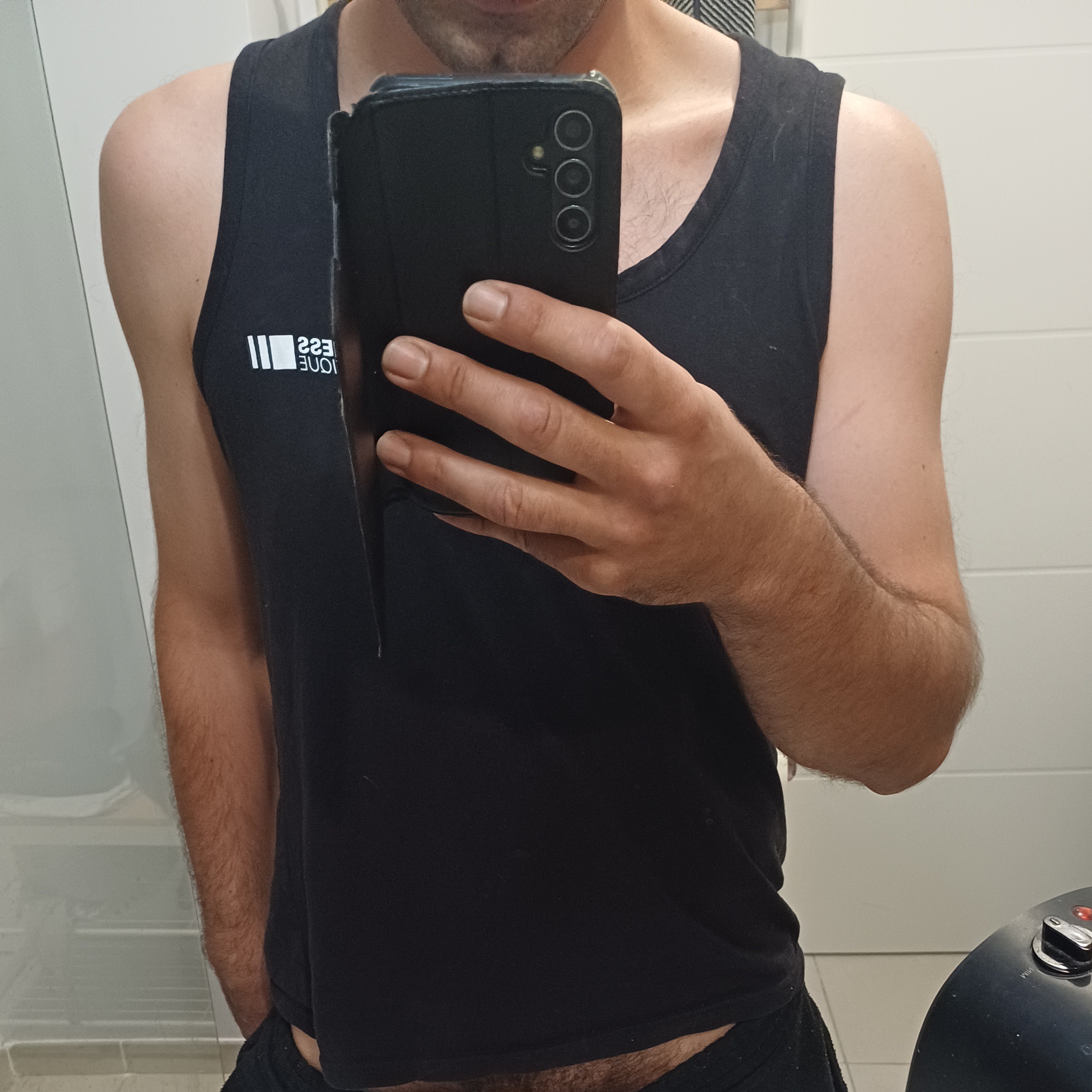 Profil de Rakib, 39 ans, Telegram gay à Dürrenäsch (Argovie)