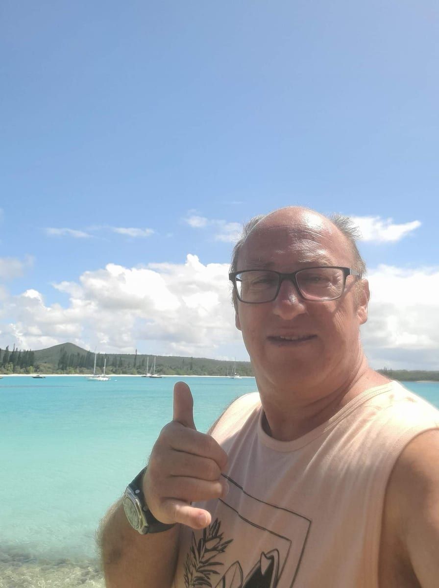 Theotim - Telegram gay à Meinier Profil de Theotim, 43 ans, Telegram gay à Meinier (Genève)