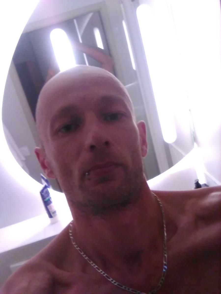 Profil de Bilaly, 37 ans, Telegram gay à Aarberg (Berne)