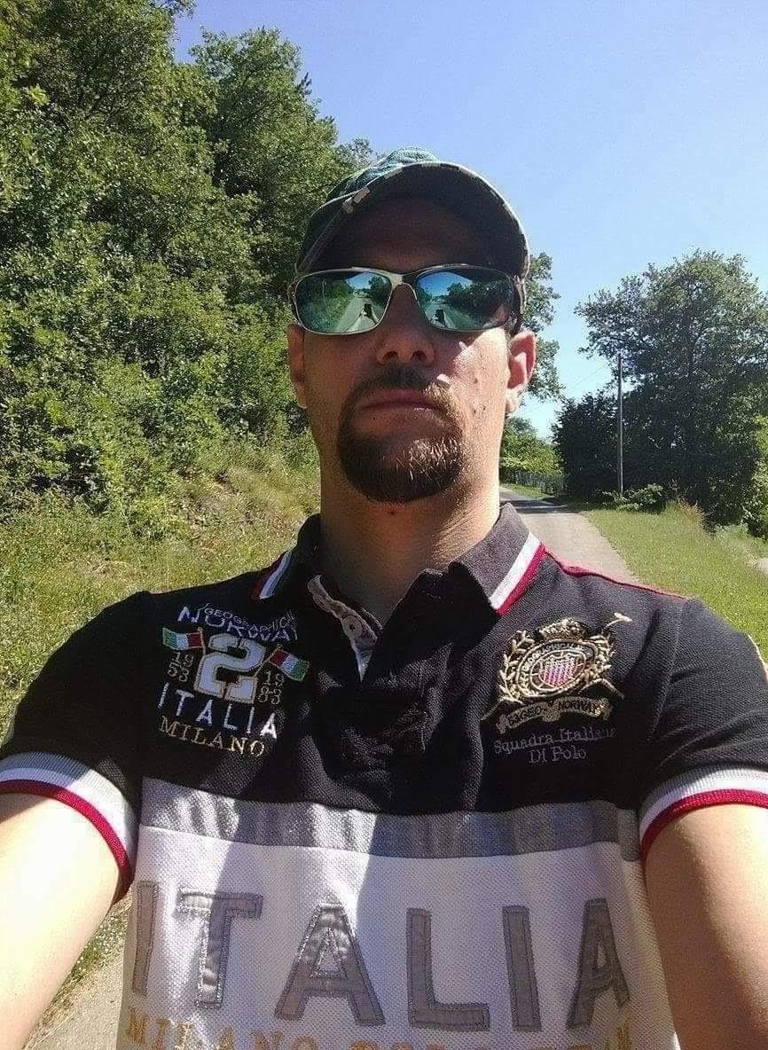 Suad - Telegram gay à Dägerlen Profil de Suad, 29 ans, Telegram gay à Dägerlen (Zurich)