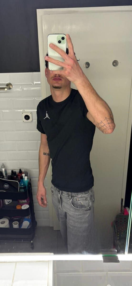 Paul-marie - Telegram gay à Ramersberg Profil de Paul-marie, 22 ans, Telegram gay à Ramersberg (Obwald)