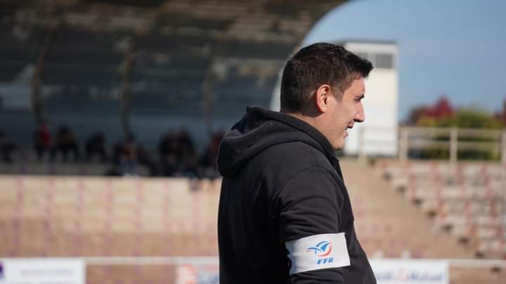 Salomon - Telegram gay à Weiningen ZH Profil de Salomon, 45 ans, Telegram gay à Weiningen ZH (Zurich)