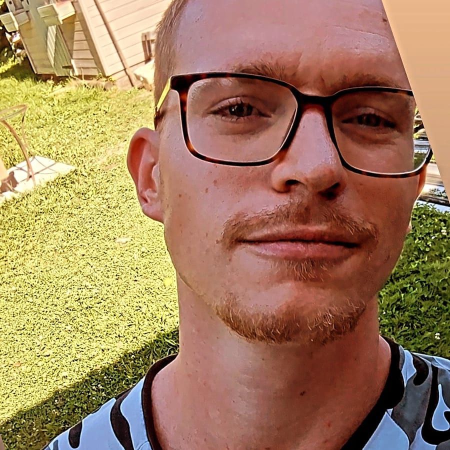 Youssoufa - Telegram gay à Ziegelbrücke Profil de Youssoufa, 36 ans, Telegram gay à Ziegelbrücke (Glaris)