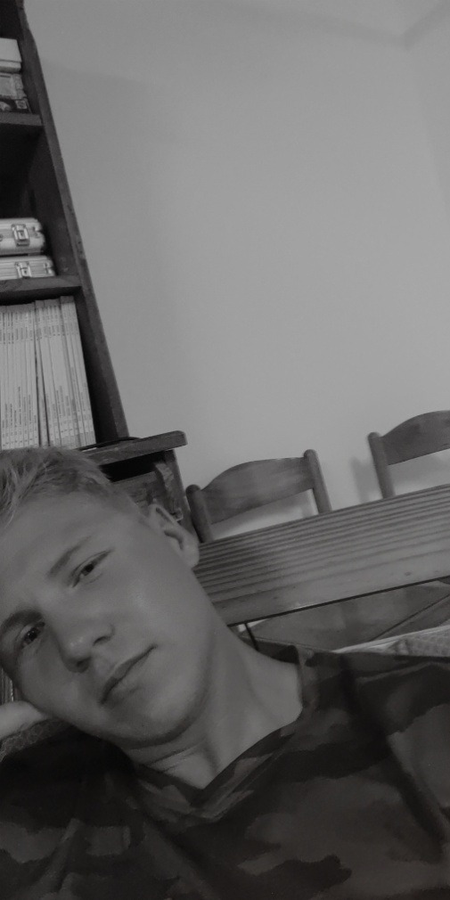 Ylan - Telegram gay à Rüti GL Profil de Ylan, 25 ans, Telegram gay à Rüti GL (Glaris)