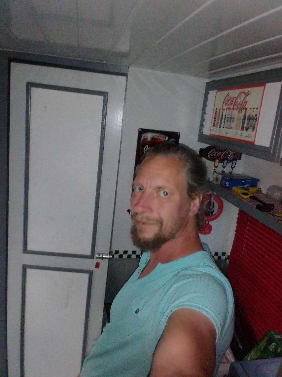 Mohammed-ali - Telegram gay à Pitasch Profil de Mohammed-ali, 26 ans, Telegram gay à Pitasch (Grisons)