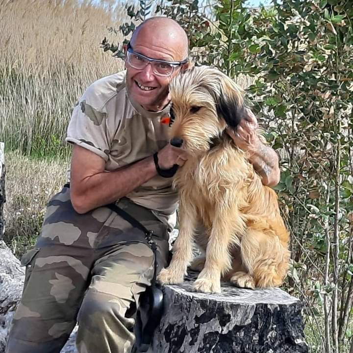 Ayron - Telegram gay à Romoos Profil de Ayron, 33 ans, Telegram gay à Romoos (Lucerne)