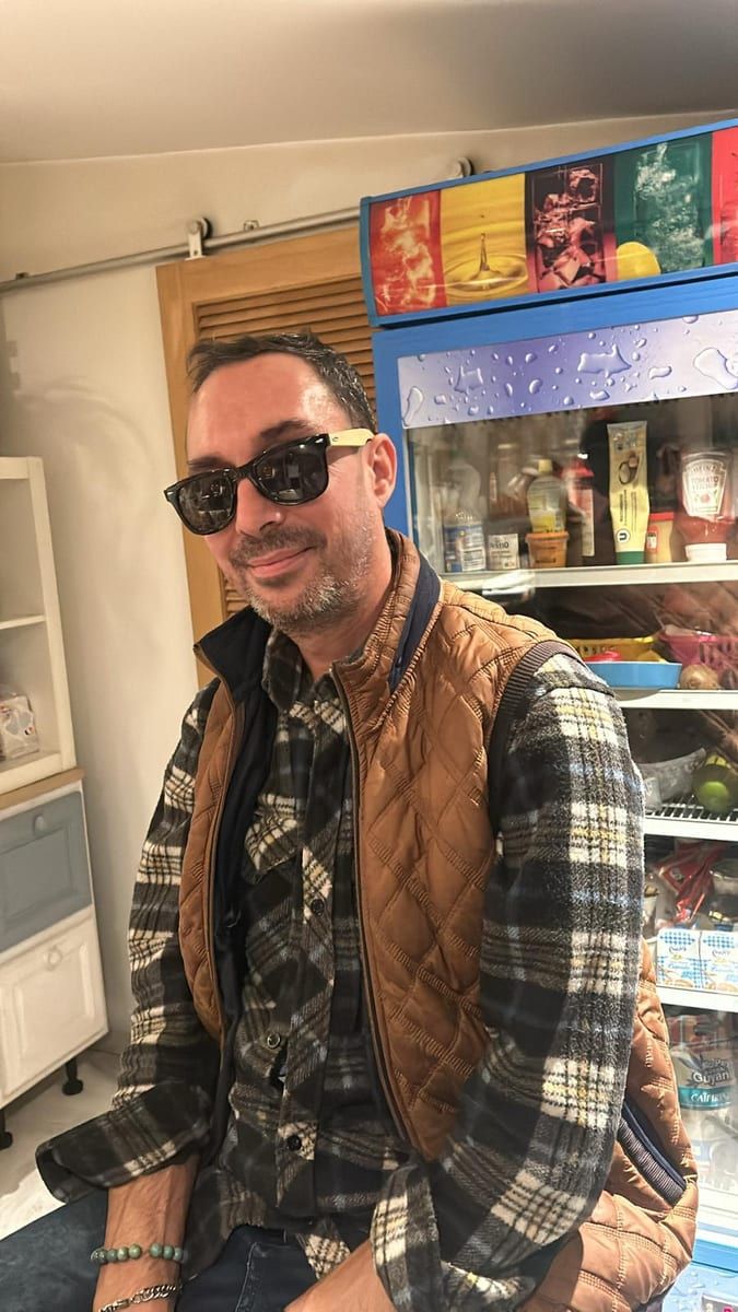 Jean-hugo - Telegram gay à Preda Profil de Jean-hugo, 45 ans, Telegram gay à Preda (Grisons)