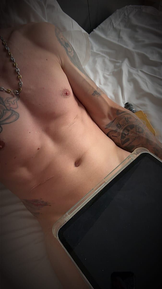 Elimane - Telegram gay à Valbella Profil de Elimane, 25 ans, Telegram gay à Valbella (Grisons)