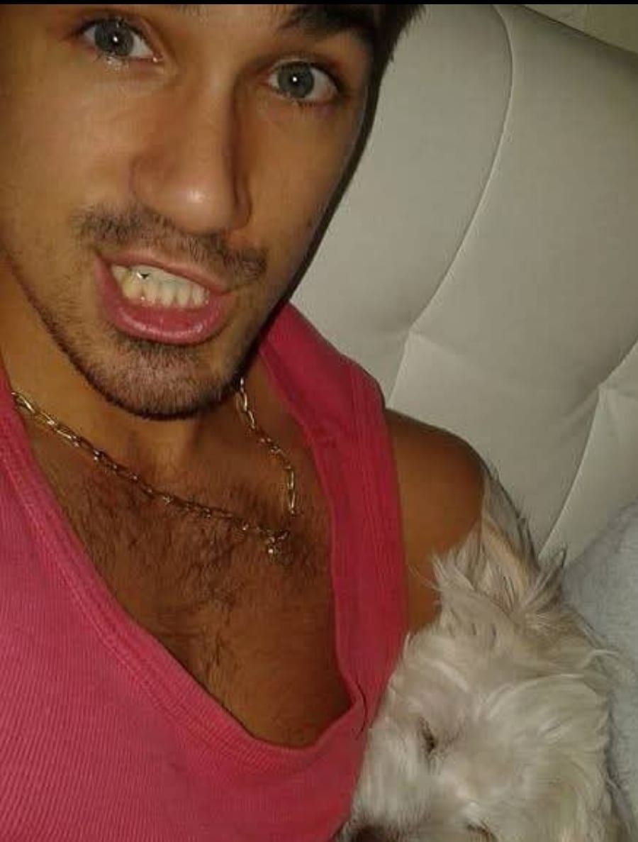 Sayf - Telegram gay à Merishausen Profil de Sayf, 42 ans, Telegram gay à Merishausen (Schaffhouse)