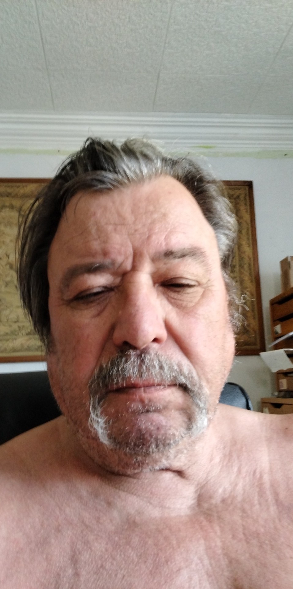 Ayoube - Telegram gay à Weissenburg Profil de Ayoube, 38 ans, Telegram gay à Weissenburg (Berne)