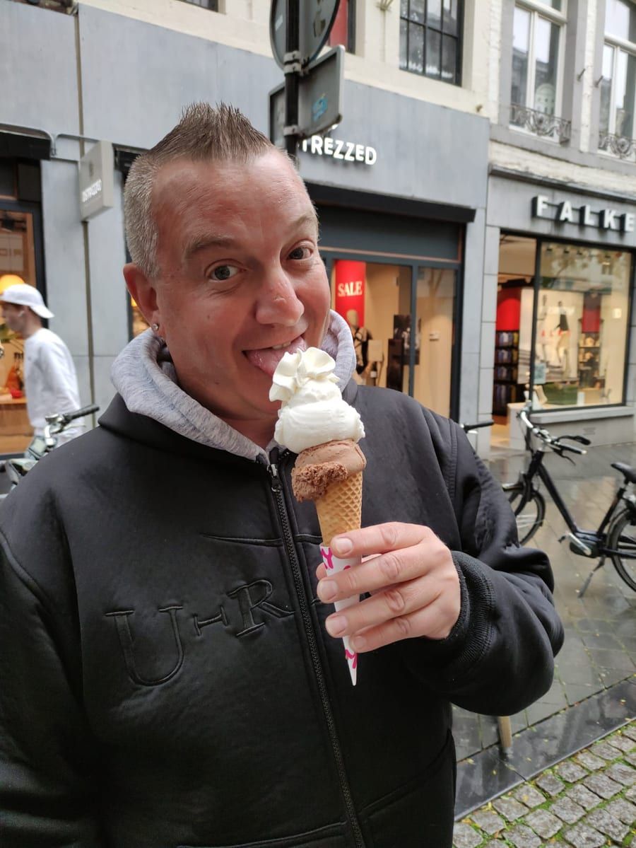 Mali - Telegram gay à Laupersdorf Profil de Mali, 30 ans, Telegram gay à Laupersdorf (Soleure)