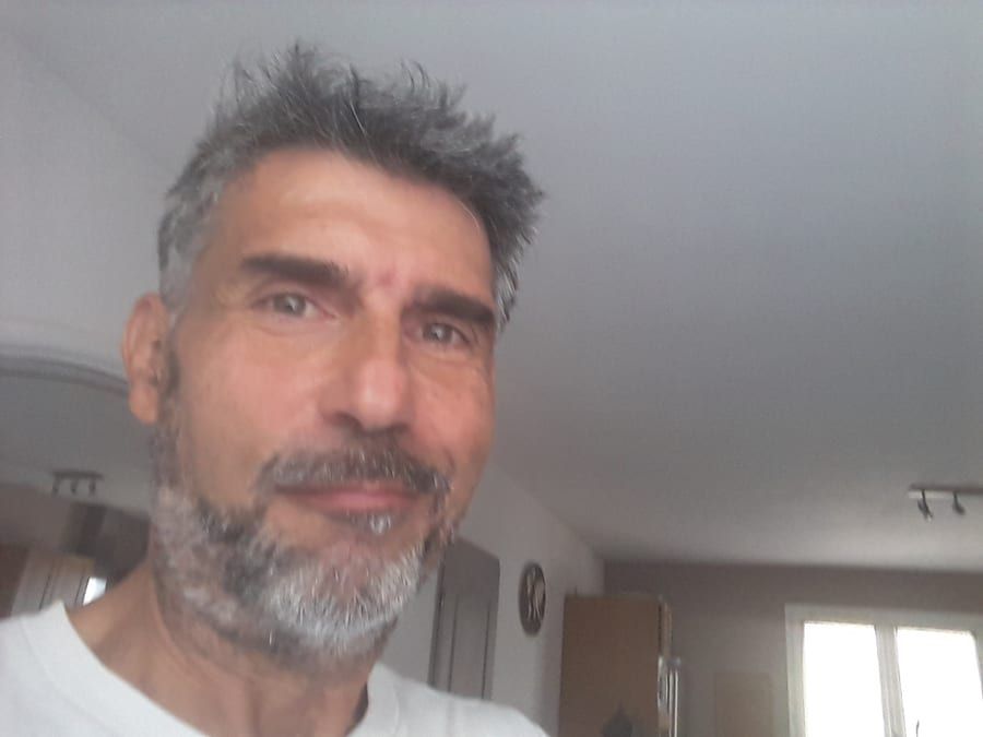 Andro - Telegram gay à Pitasch Profil de Andro, 23 ans, Telegram gay à Pitasch (Grisons)