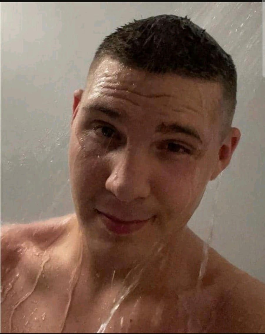 Elwenn - Telegram gay à Constantine Profil de Elwenn, 43 ans, Telegram gay à Constantine (Vaud)