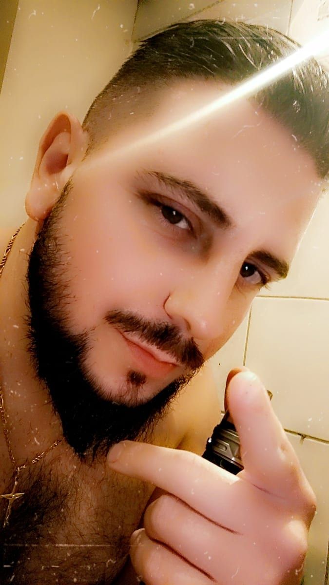Profil de Ceszlaw, 27 ans, Telegram gay à Oeschgen (Argovie)