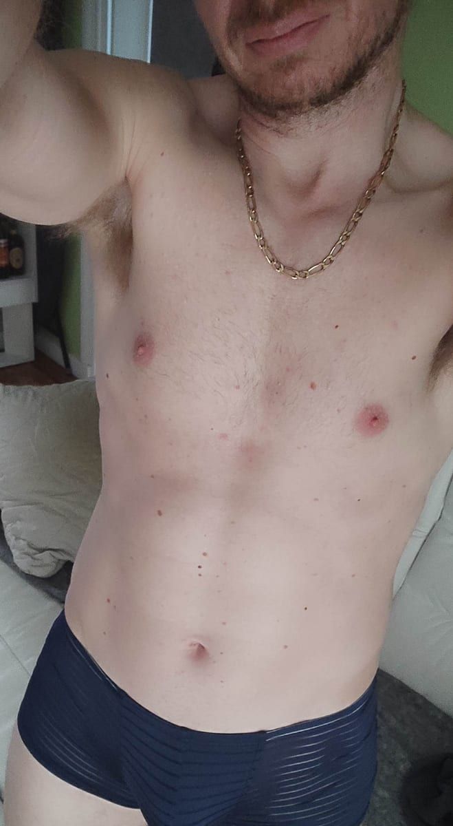 Clyde - Telegram gay à Urnerboden Profil de Clyde, 42 ans, Telegram gay à Urnerboden (Uri)